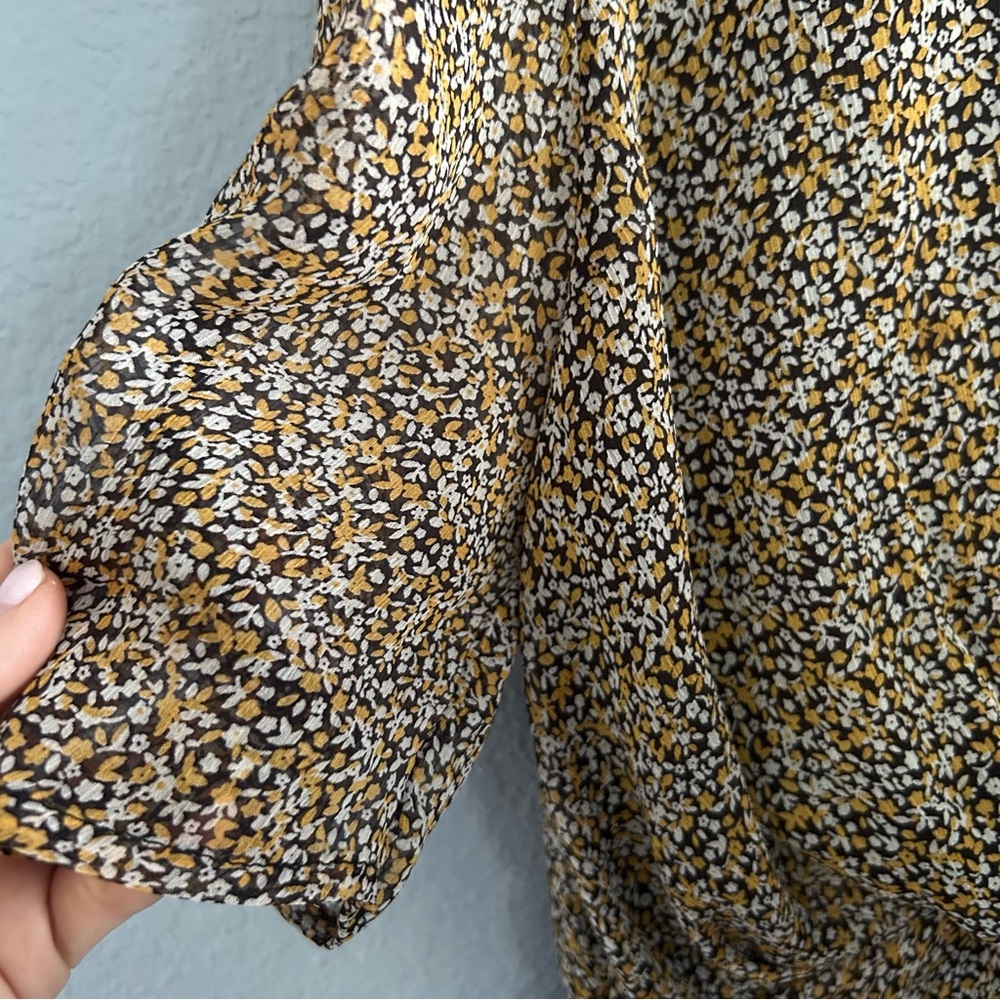 ASTR the Label Ruched Mini Dress - Picture 8 of 10